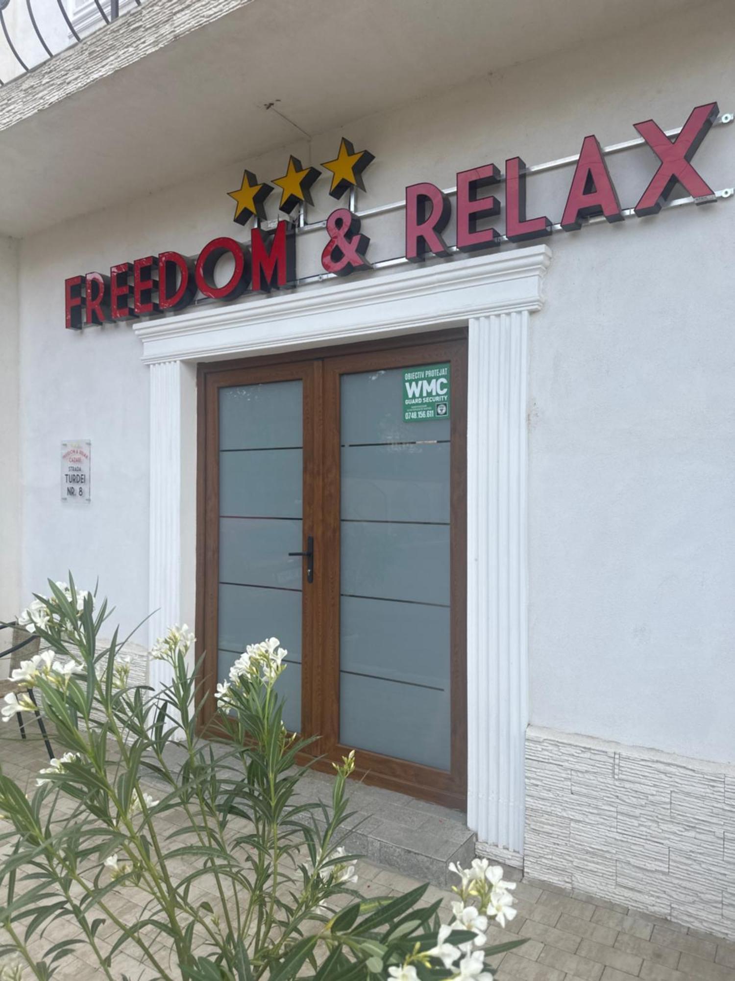 Freedom&Relax Hotel Buzau Exterior photo