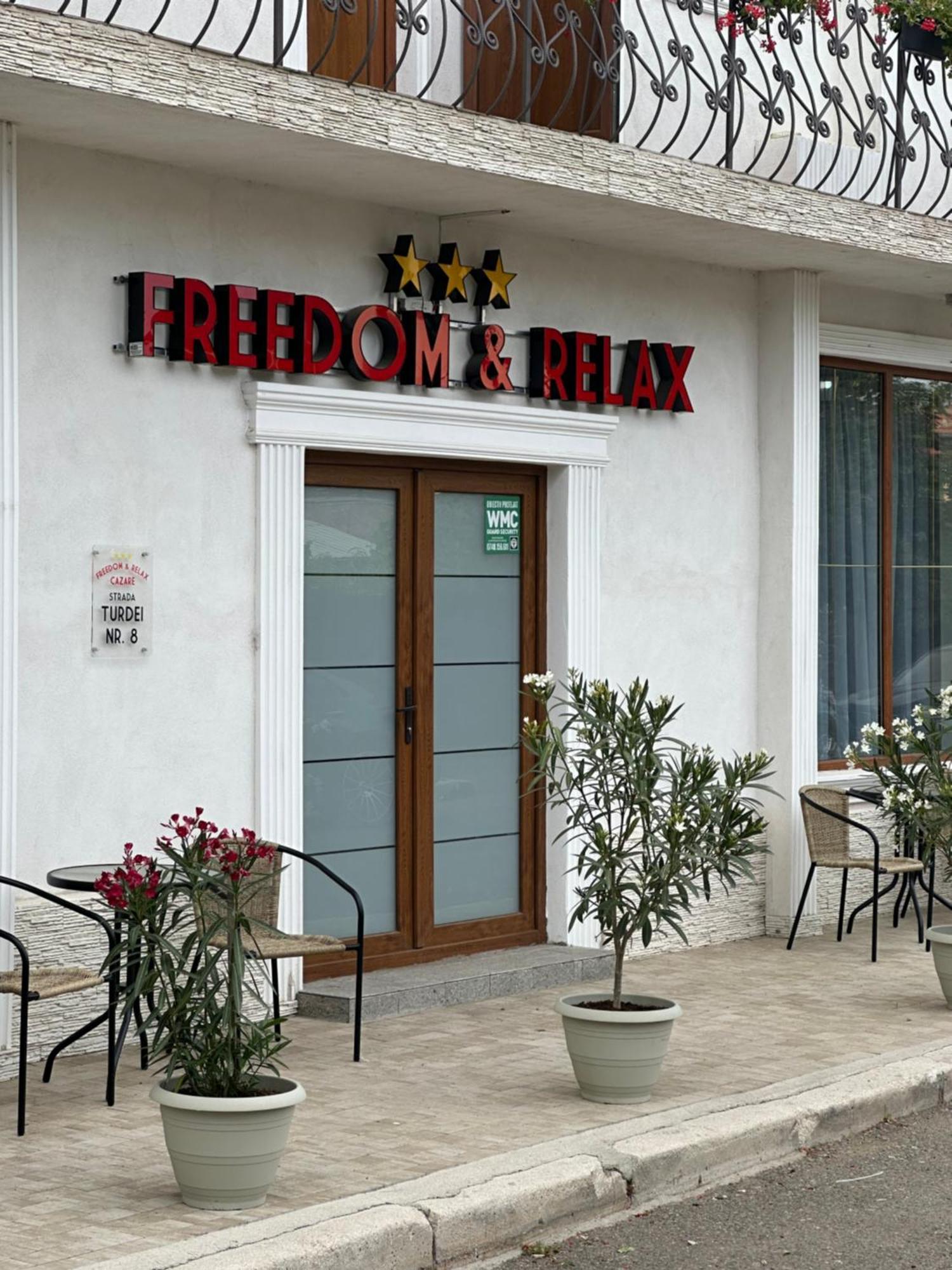 Freedom&Relax Hotel Buzau Exterior photo